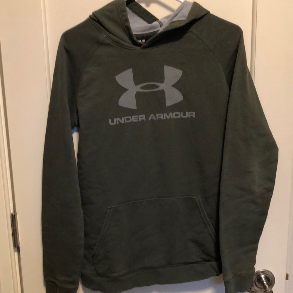 Green boys XL under amour sweatshirt
